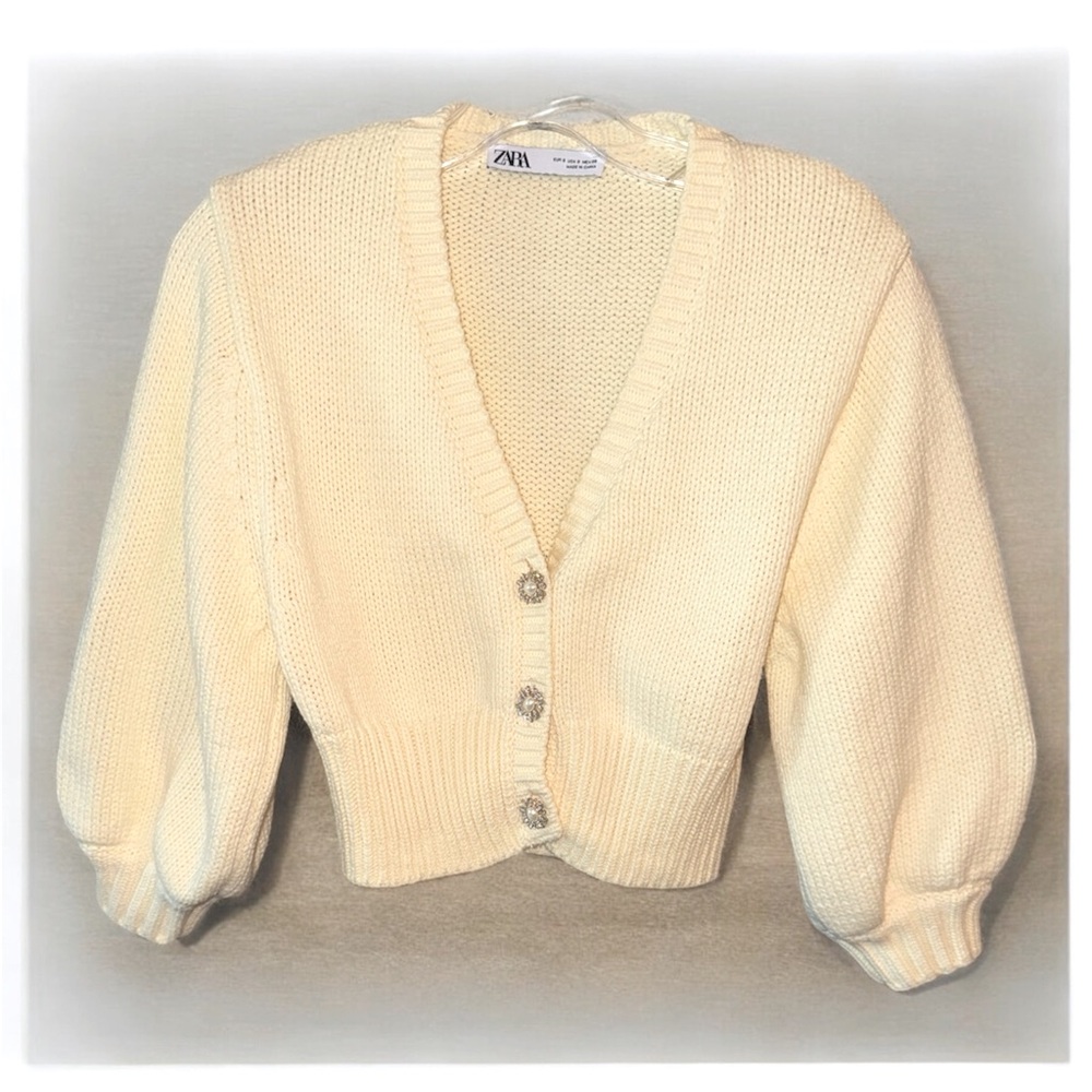 ZARA JEWEL BUTTON KNIT CROP TOP CARDIGAN SIZE SMALL‎ - Picture 3 of 8